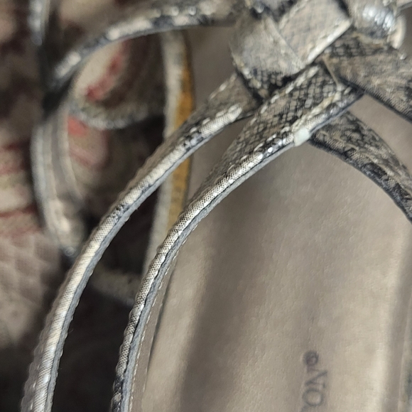 Womens size 10 Worthington kitty heels - Picture 6 of 8